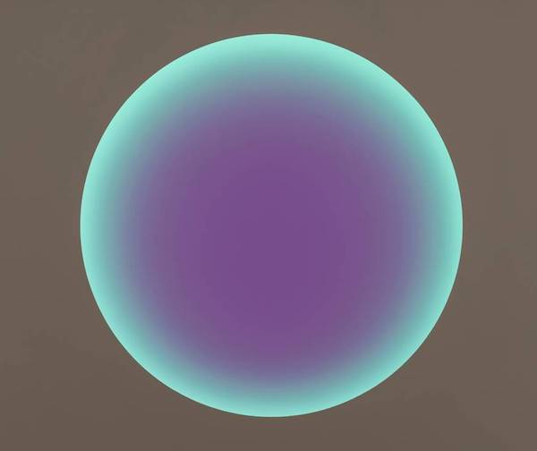 Above: James Turrell, Aquarius, Medium Circle Glass, 2019, L.E.D. light, etched glass and shallow space © James Turrell, Courtesy Pace Gallery 