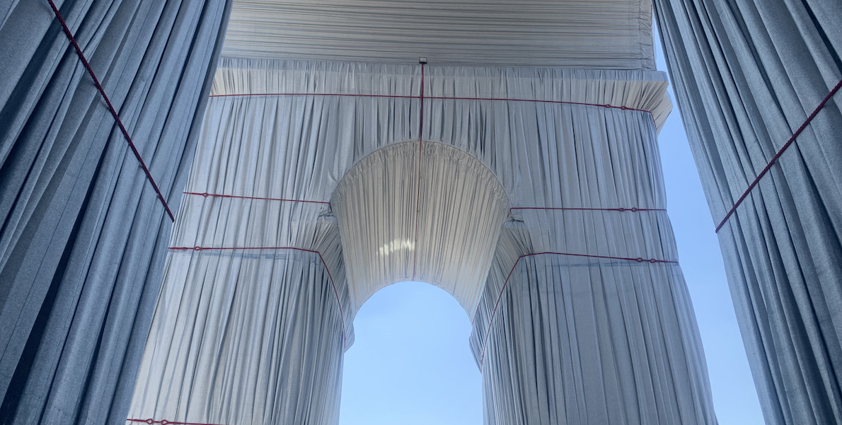 The Last Temptation of Christo - L'Arc de Triomphe: Wrapped - Vimarsana News