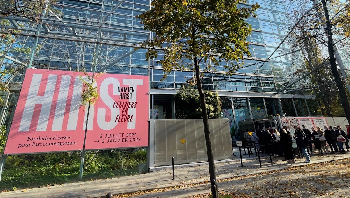 Damien Hirst A Mass Floral Tribute - Fondation Cartier - Vimarsana News