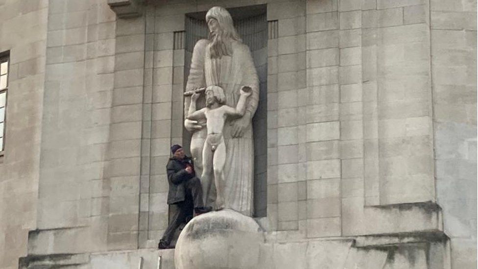Protester Attacks Eric Gill Statue At BBC Broadcasting House - Vimarsana News