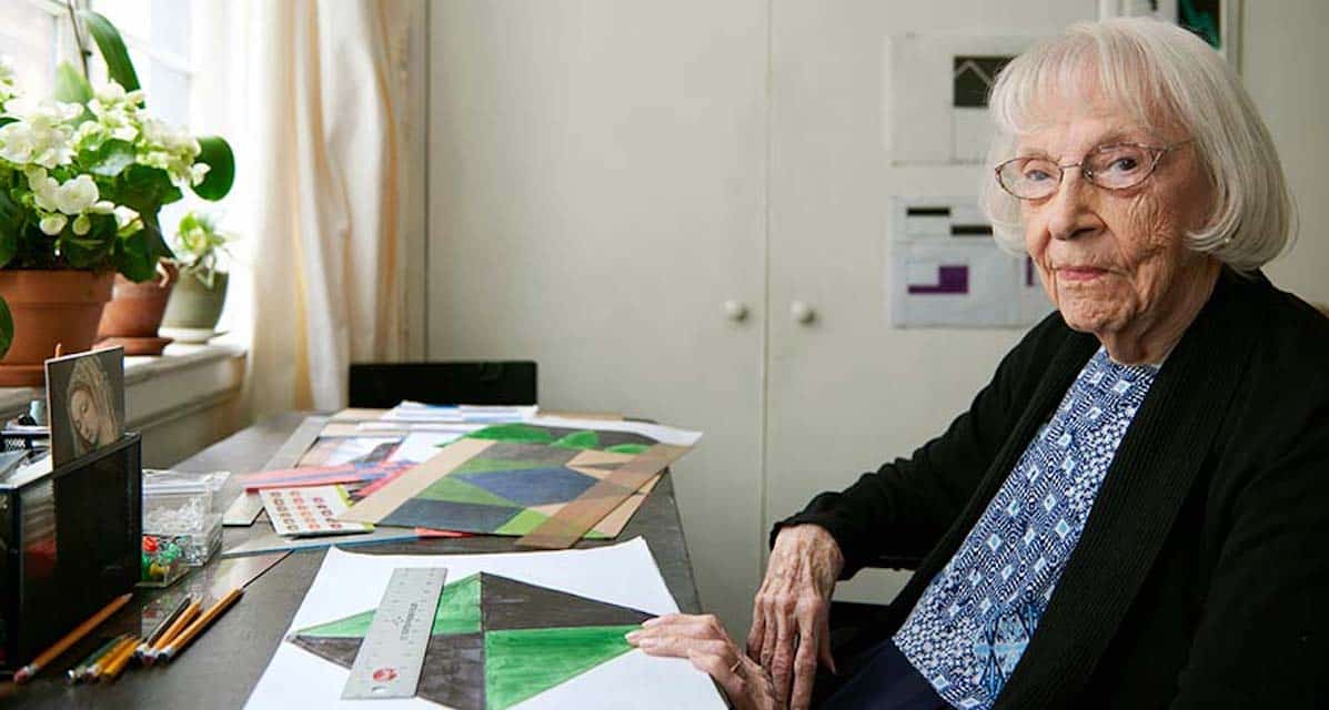 The Cuban-born, American artist Carmen Herrera has died age of 106 - Vimarsana News